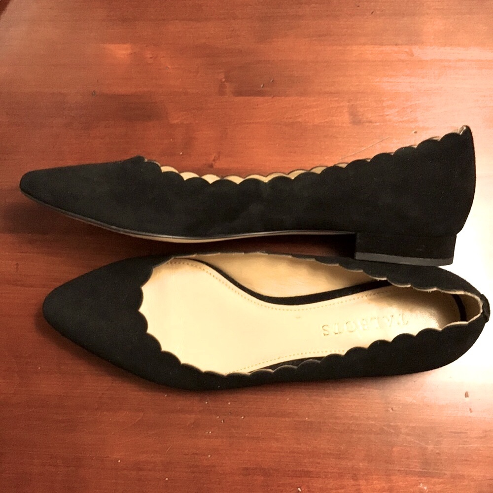 Final Price- TALBOTS Edison Scallop Genuine Suede Flats - Picture 8 of 16